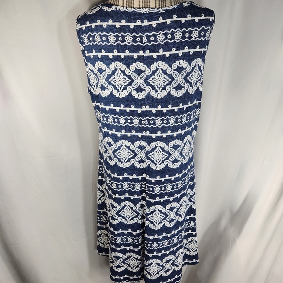 Perceptions Petite Blue & White Textured Pattern Sleeveless Dress Size PXL - Picture 4 of 8